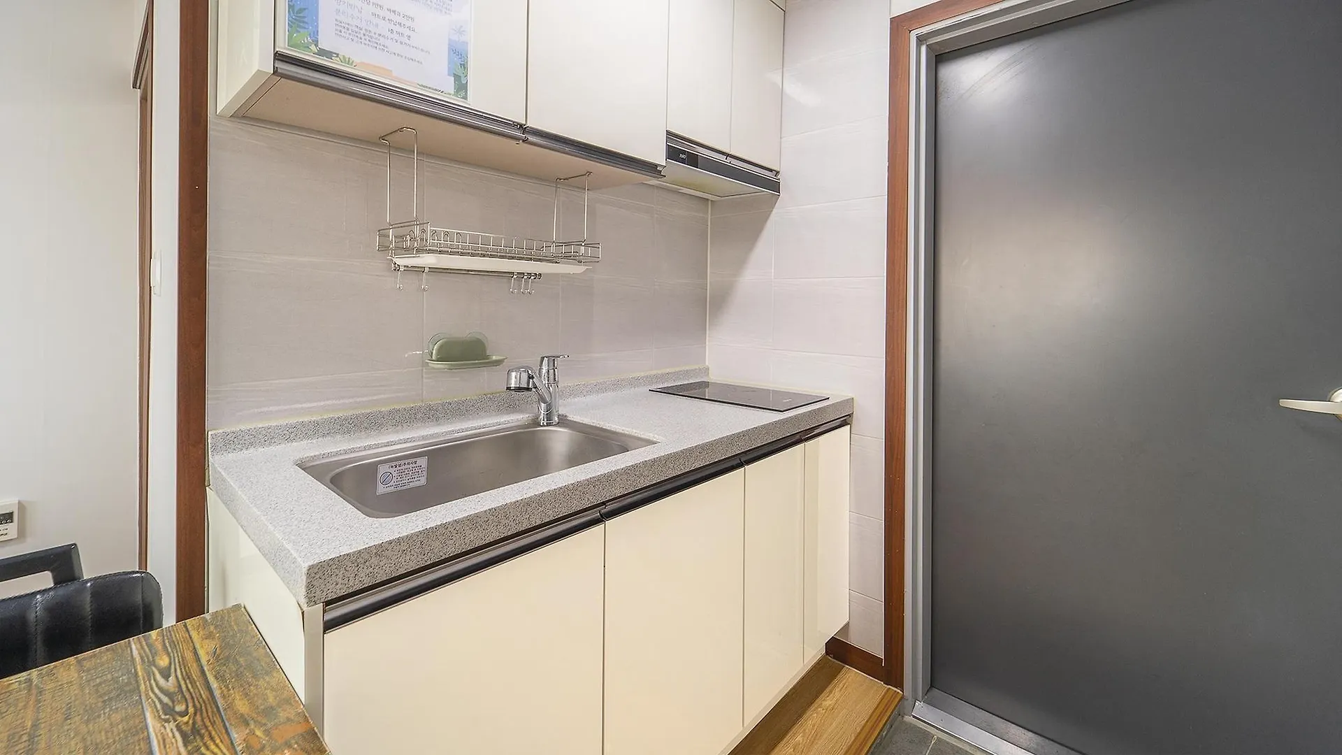 영흥도 또바기 펜션 인천 0*,  대한민국