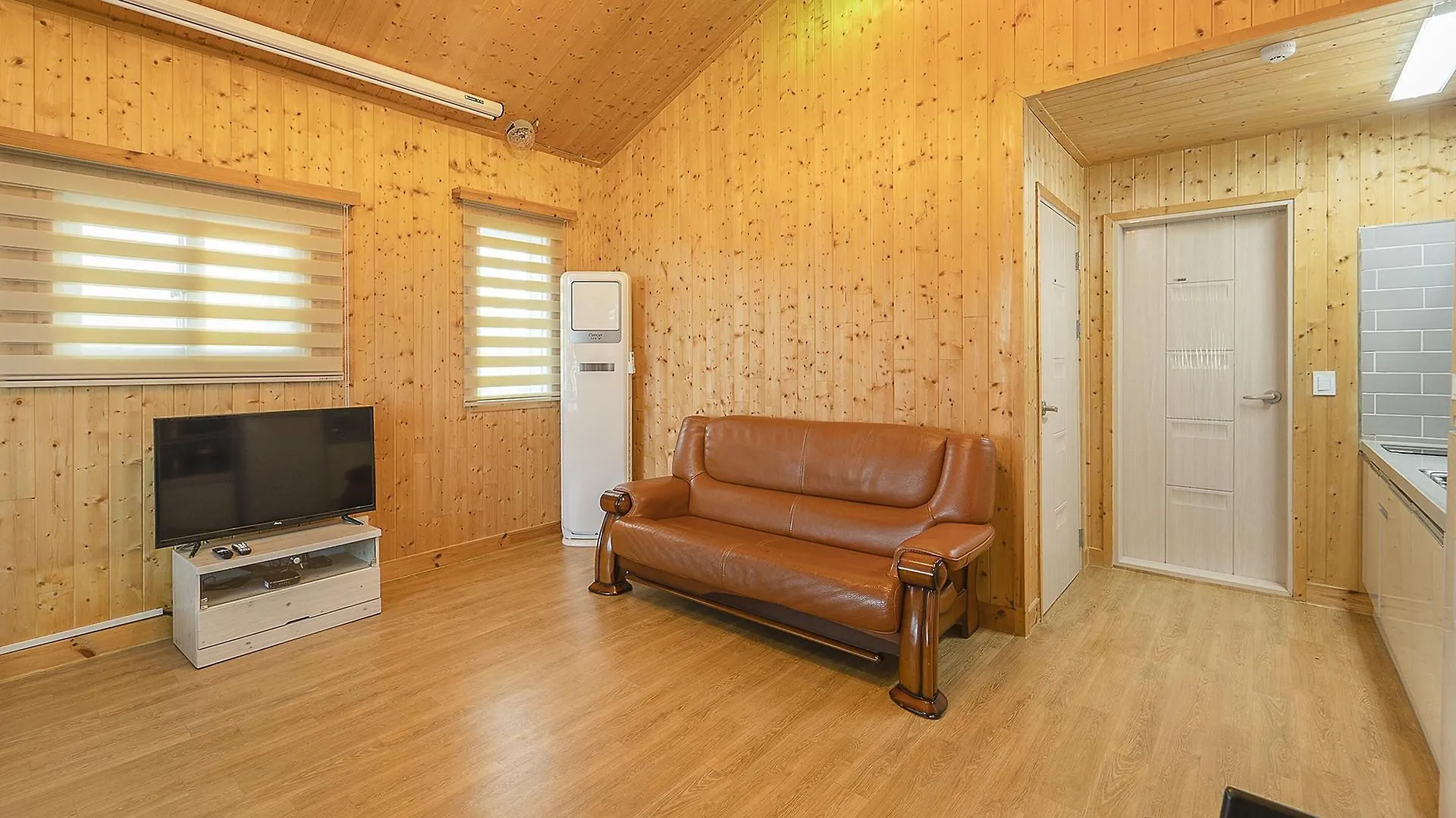 Yeongheungdo Ttobagi Pension Incheon